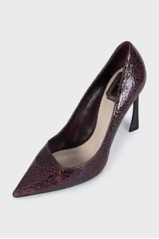 Textured leather pumps