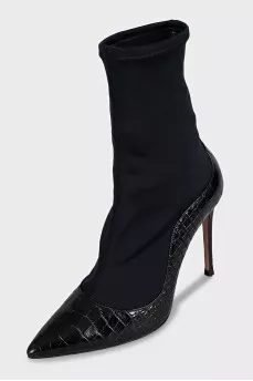 Leather ankle boots with embossed heels