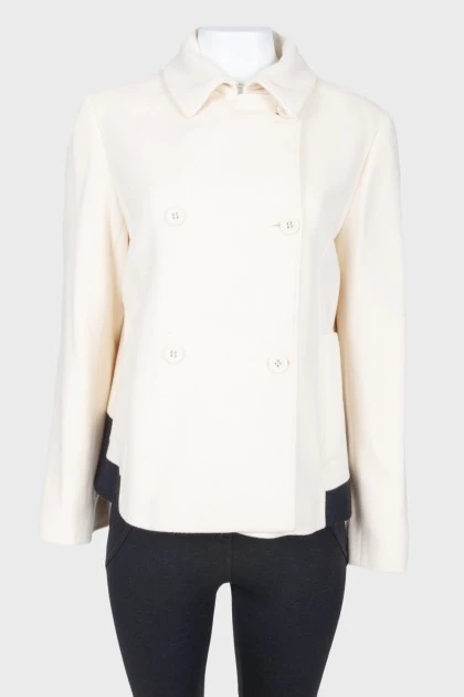 Shortened printed coat
