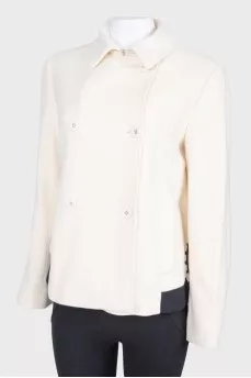Shortened printed coat