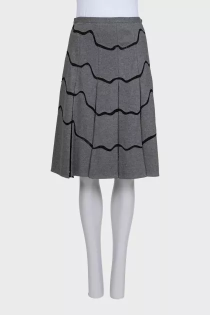 Gray wool skirt with tag