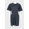 Wide elastic band at the waist dress
