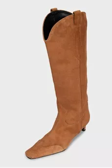 Brown suede Cossack boots with heels