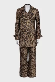 Suit with jacket and trousers in animal print