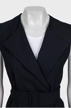 Black elongated vest