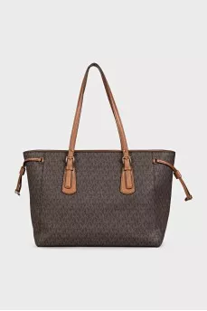 Voyager tote with tag