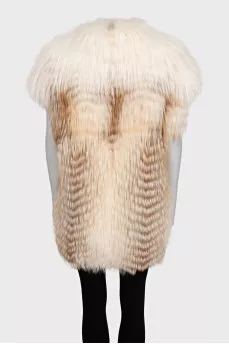 Straight-cut natural fur vest