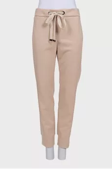 Beige tracksuit with tag