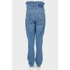 High-waisted jeans