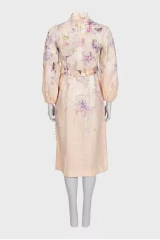 Fitted dress with printed pattern and shaped buttons