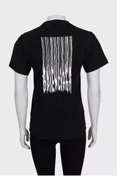 Black T-shirt with a print