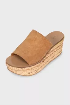 Suede flip-flops with high soles