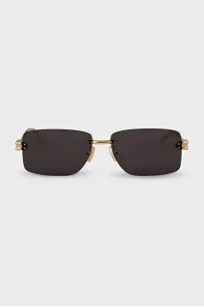 Rectangular sunglasses with black tint