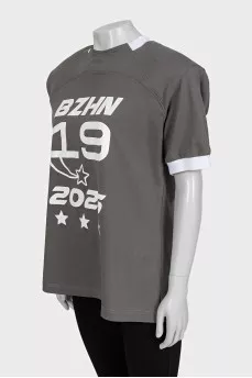 Straight T-shirt with voluminous shoulders