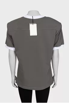Straight T-shirt with voluminous shoulders