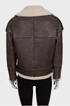Short brown sheepskin coat with a zipper
