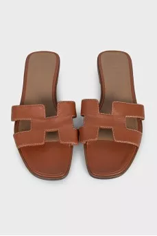 Oran brown leather flip-flops