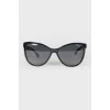  Sunglasses with brown inserts on arcs