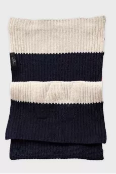 Striped knitted scarf
