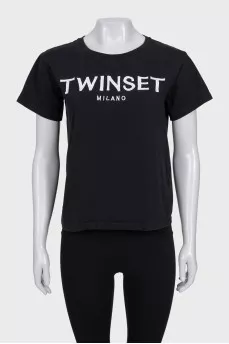 Black T-shirt with embroidered logo
