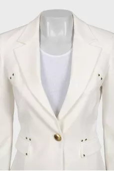 White fitted jacket with a button