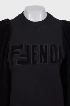 Black sweatshirt with puff sleeves