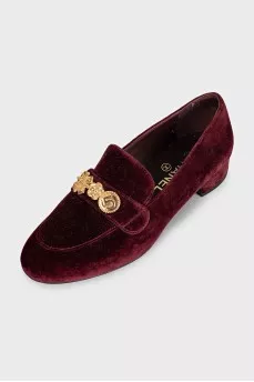 Red velvet loafers with decor