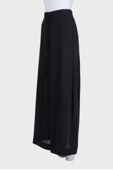 Black wide-leg fit trousers