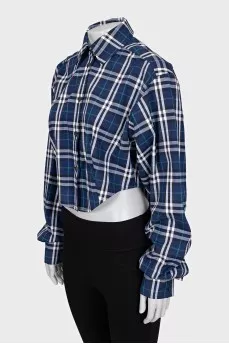 Cropped shirt with a plaid print
