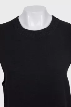Black sleeveless wool dress