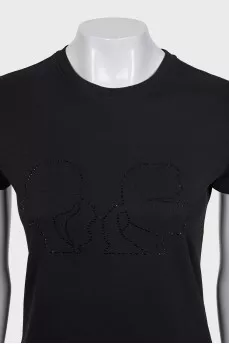 Black straight T-shirt with decoration