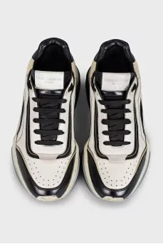Men's black and white lace-up sneakers