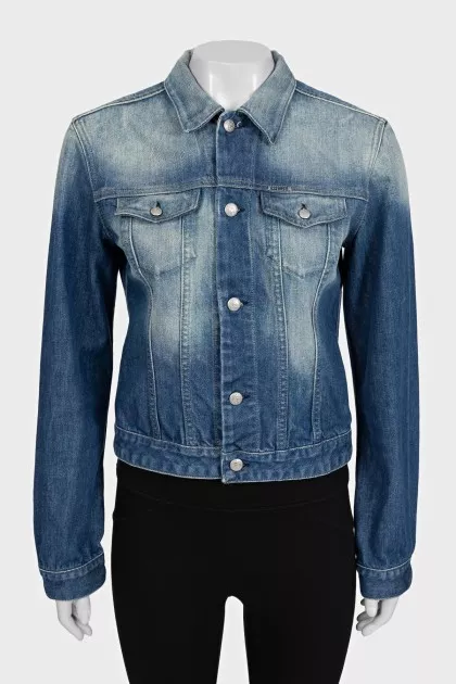Blue cropped denim jacket with a distressed effect