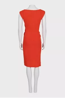 Fitted dress decorated with drapery