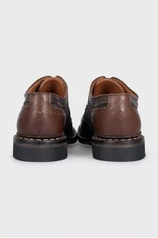 Brown lace-up brogues