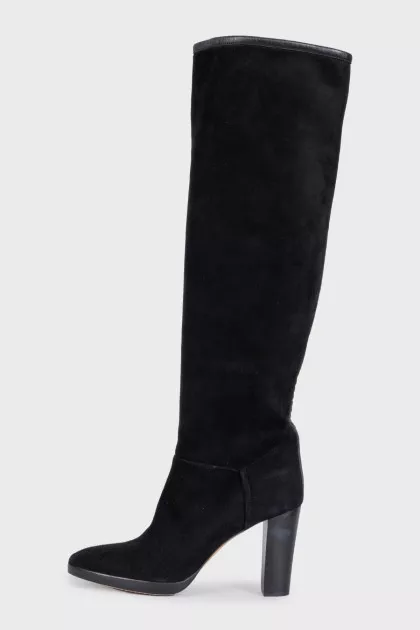 Black suede high-heeled boots