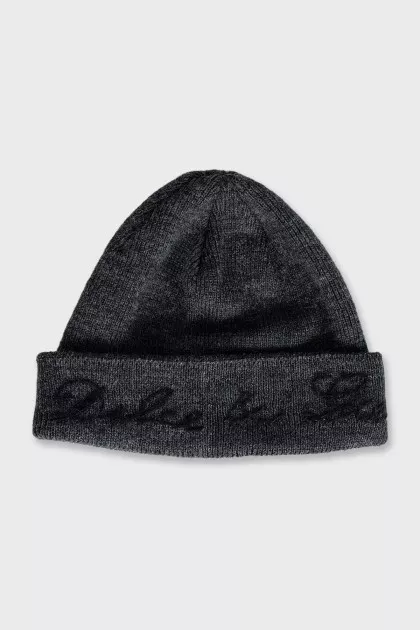 Knitted hat with embroidered logo