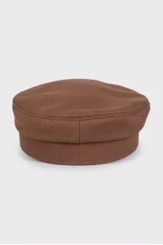 Brown cap with gold decoration