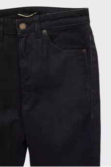 Black skinny jeans with raw hem