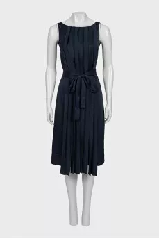 Blue fitted dress with draping