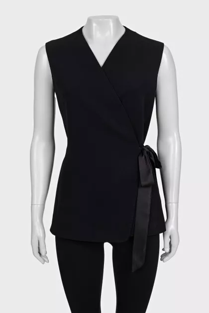 Black wrap vest