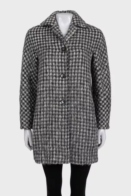 Black and white houndstooth print coat