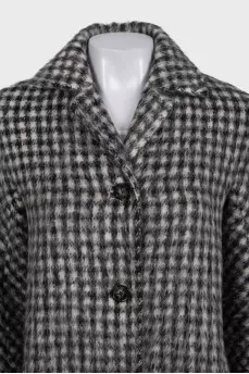 Black and white houndstooth print coat