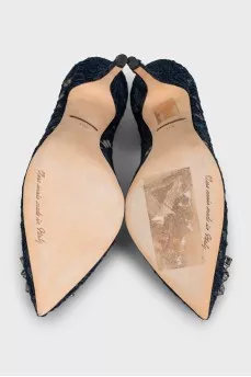 Dark blue lace shoes decorated with crystals