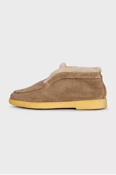 Beige insulated loafers