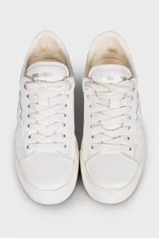 White leather lace-up sneakers