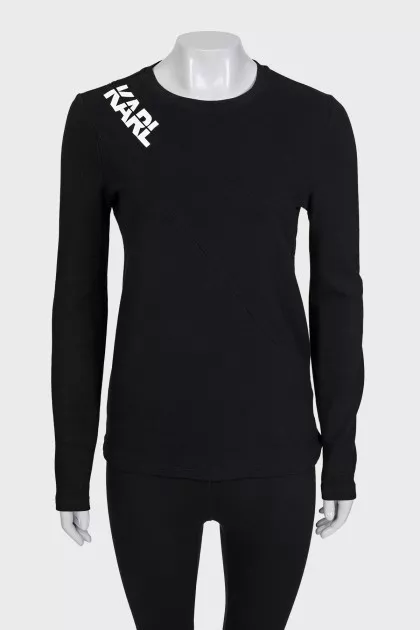 Black straight-cut sweatshirt with a zipper