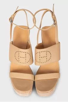 Evelyne beige leather sandals
