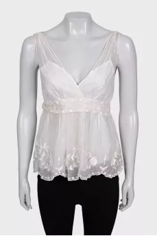 Silk top decorated with beads