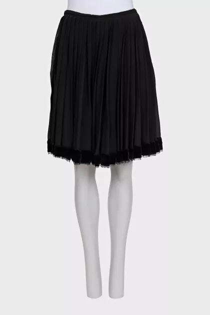 Silk skirt with velvet trim